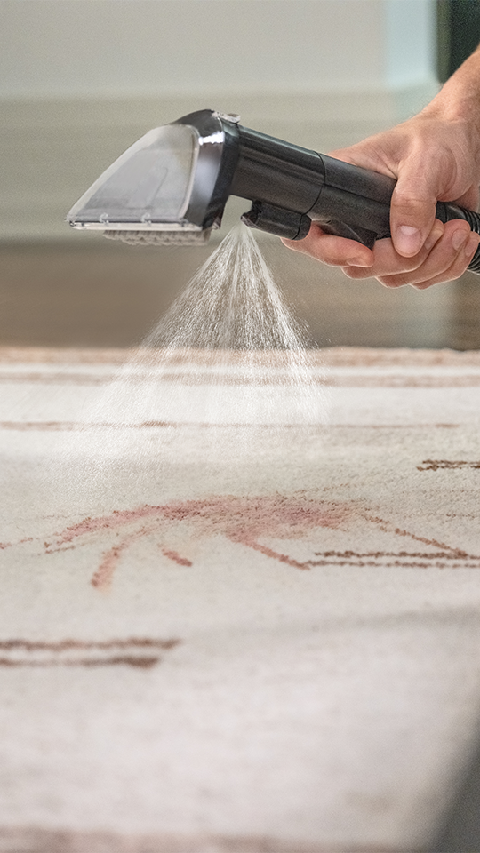 SpotClean ProHeat Advanced – Koltuk Yıkama ve Leke Çıkarma Makinesi